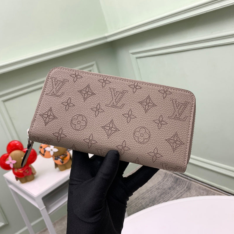 COZY BAGS - LOV Wallets - 525