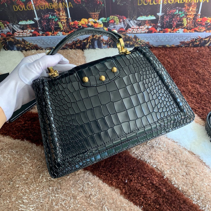 COZY - DAG Bags - 204