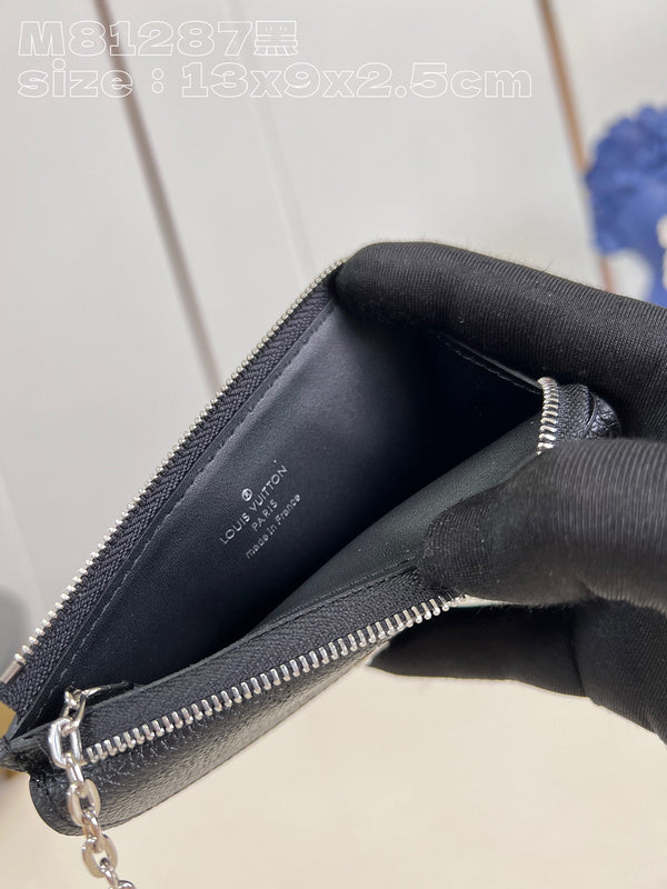 COZY - LOV Wallets - 041