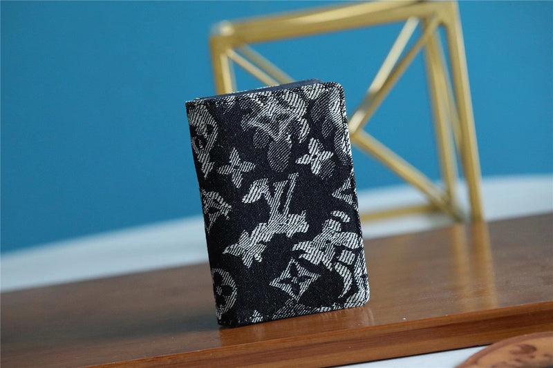 COZY BAGS - LOV Card Case - 107
