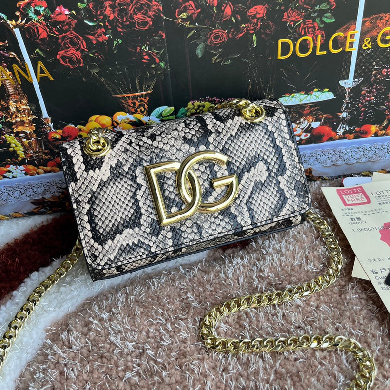 COZY - DAG Bags - 156