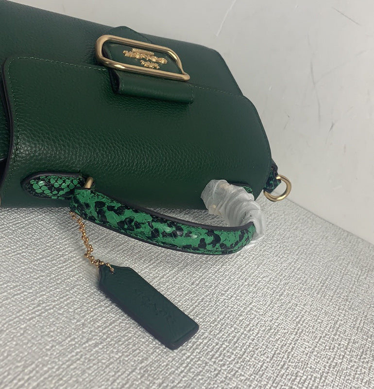 COZY - CAH Bags - 522