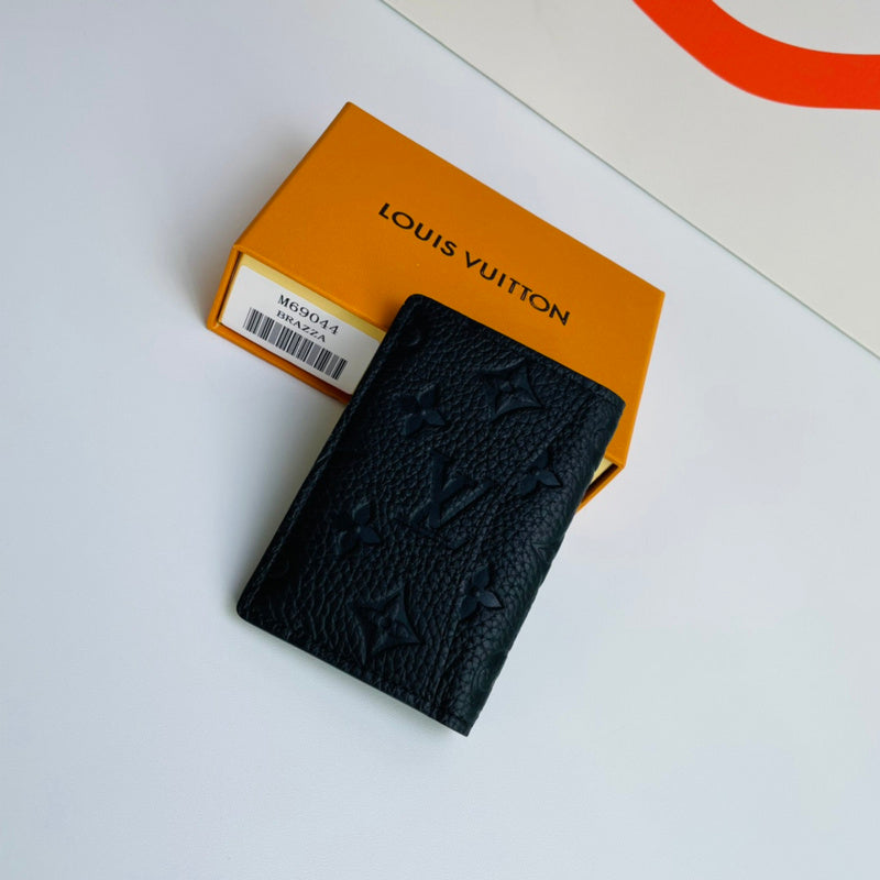 COZY - LOV Wallets - 081