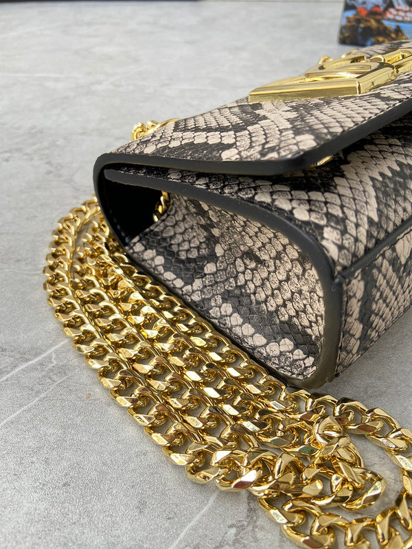 COZY - DAG Bags - 171