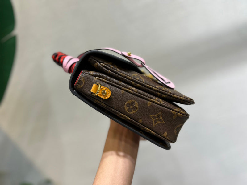 COZY - LV Bags - 1167