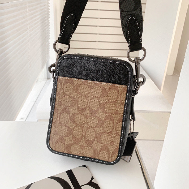 COZY - CAH Bags - 516