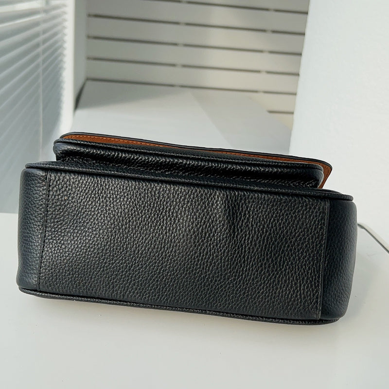 COZY - CAH Bags - 561