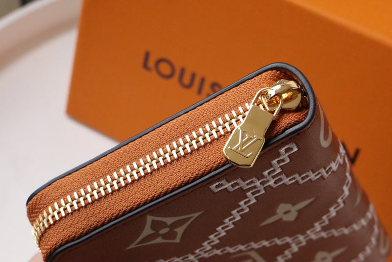 COZY BAGS - LOV Wallets - 652
