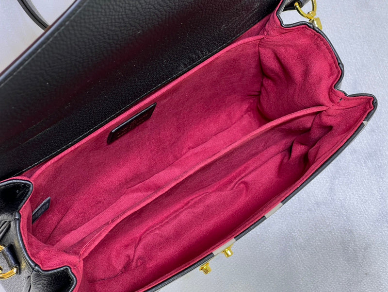 COZY BAGS - GUKI Women Bags - 1510