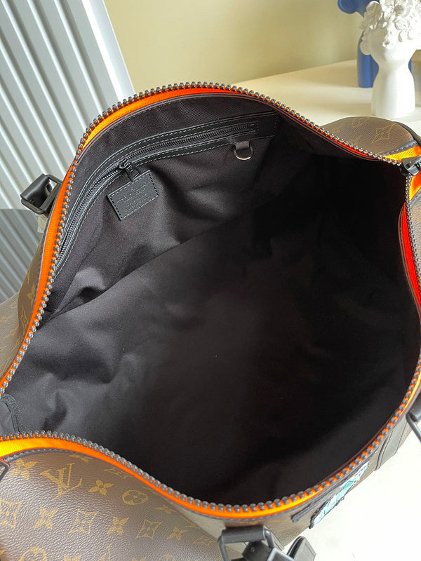 JB - LOV Travel Bags - 125