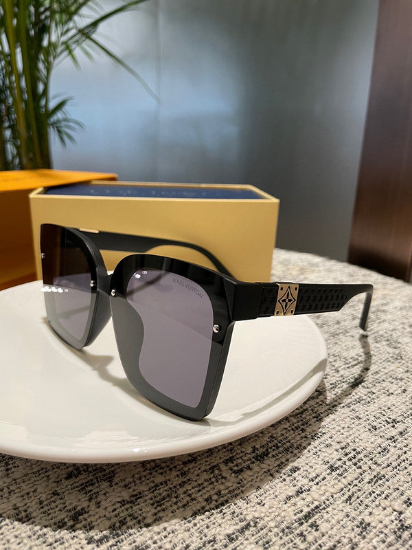 COZY BAGS - LOV Sunglasses - 031