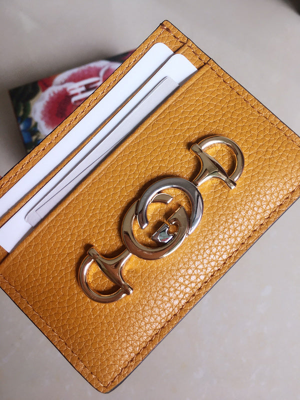 COZY - Guki Card Case - 079
