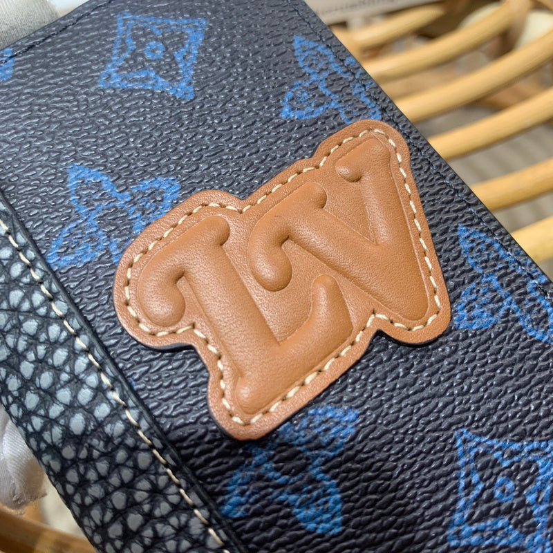 COZY BAGS - LOV Card Case - 038