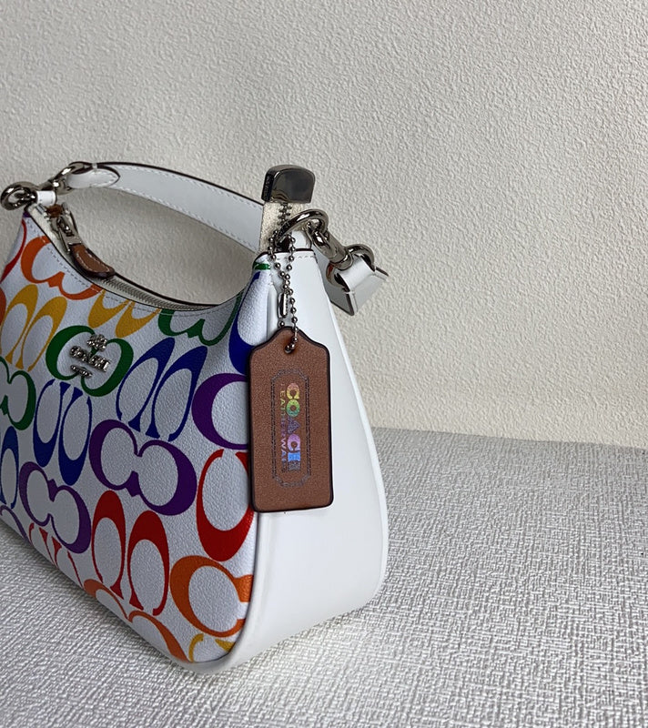 COZY - CAH Bags - 219