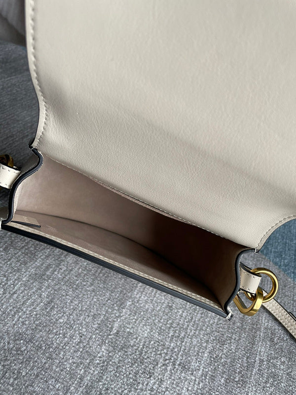 COZY BAGS - CLE Bags - 002