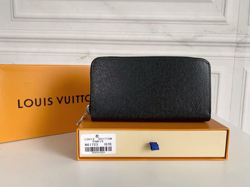 COZY BAGS - LOV Wallets - 734