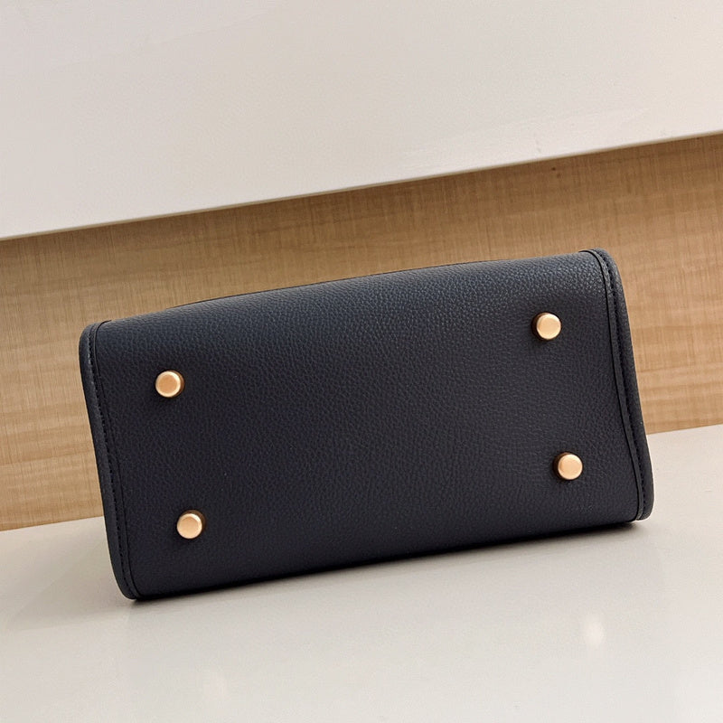 COZY - CAH Bags - 082