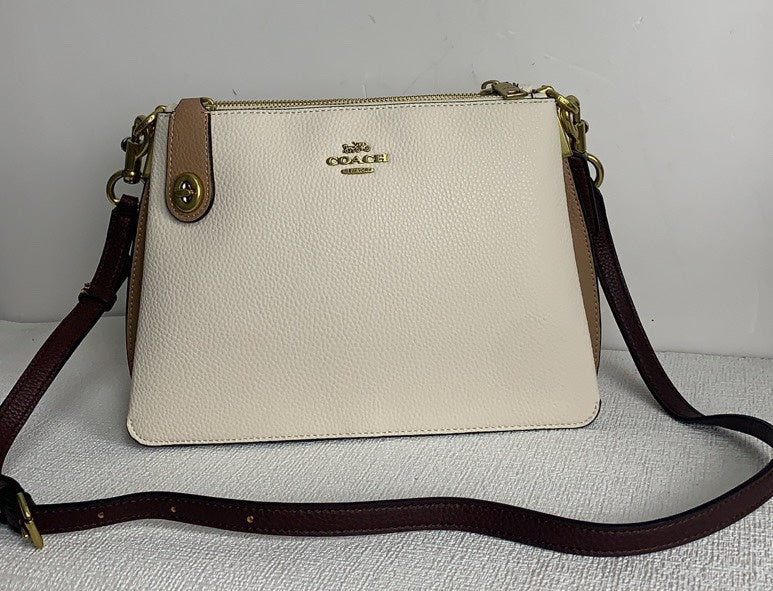 COZY - CAH Bags - 493