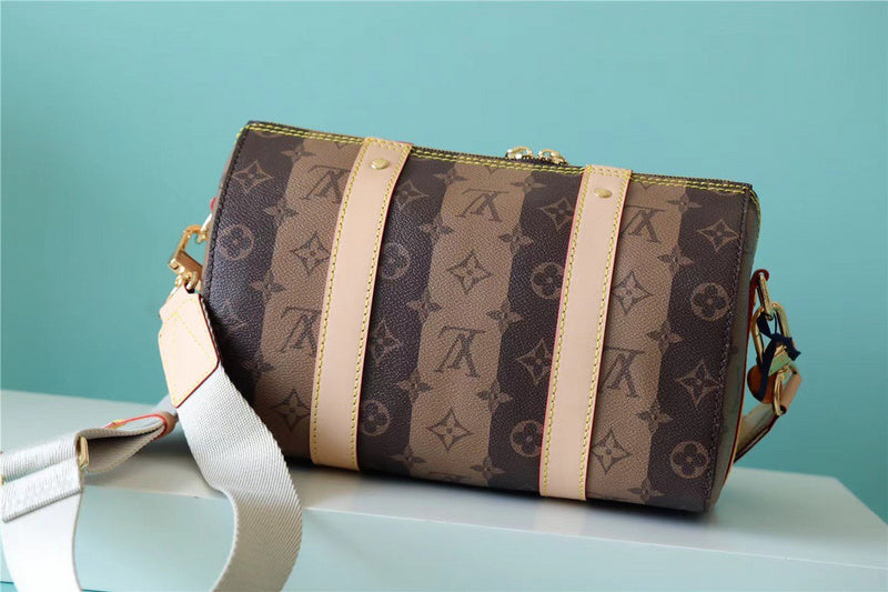 JB - LOV Travel Bags - 211