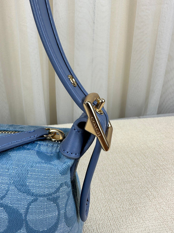 COZY - CAH Bags - 107
