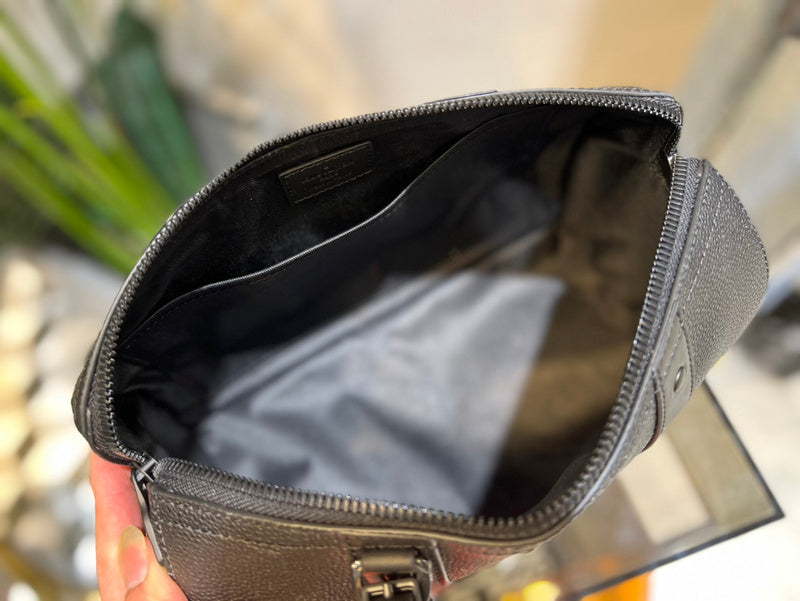 JB - LOV Travel Bags - 242