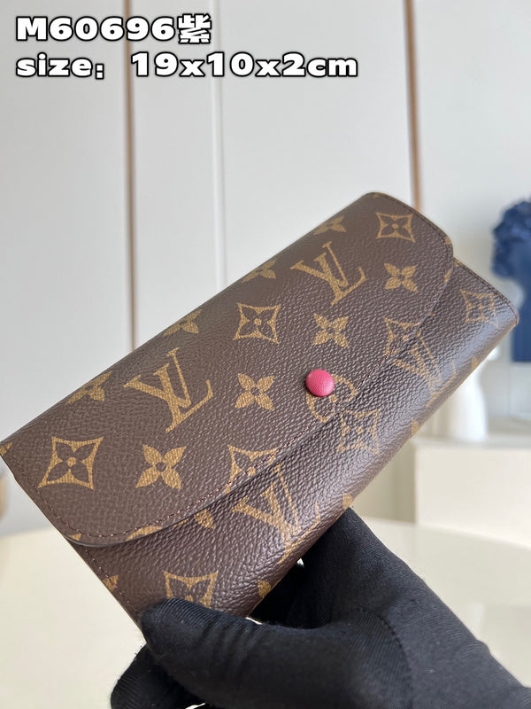 COZY - LOV Wallets - 340