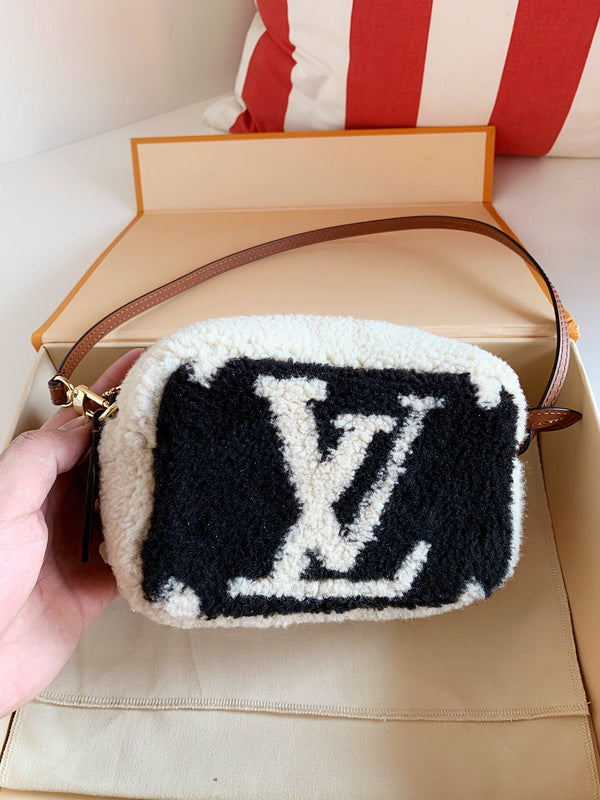COZY - LV Bags - 5207