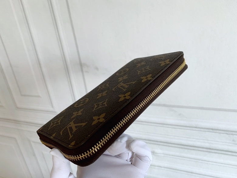 COZY BAGS - LOV Wallets - 714