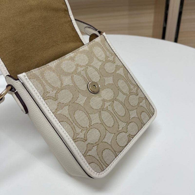 COZY - CAH Bags - 196