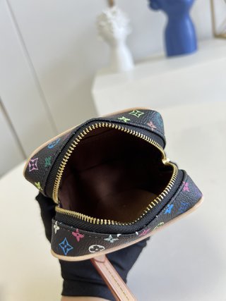 COZY BAGS - LOV Wallets - 530