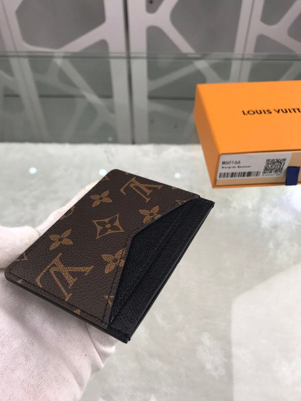 COZY BAGS - LOV Card Case - 057