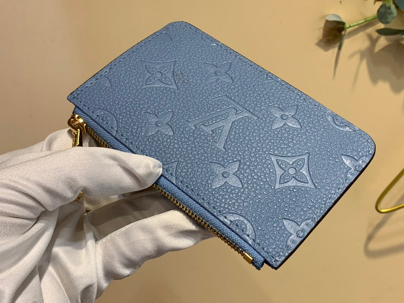 COZY - LOV Wallets - 252