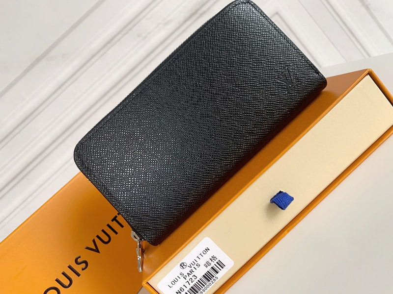 COZY BAGS - LOV Wallets - 716