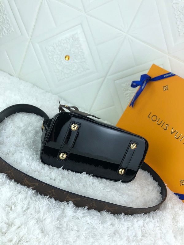 COZY BAGS - GUKI Women Bags - 1703