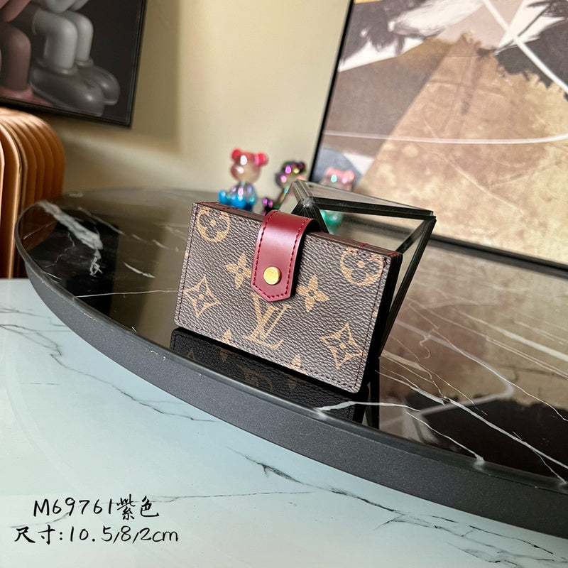 COZY - LOV Wallets - 102