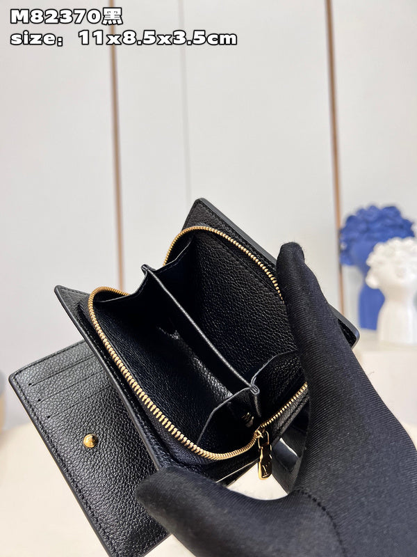 COZY - LOV Wallets - 208