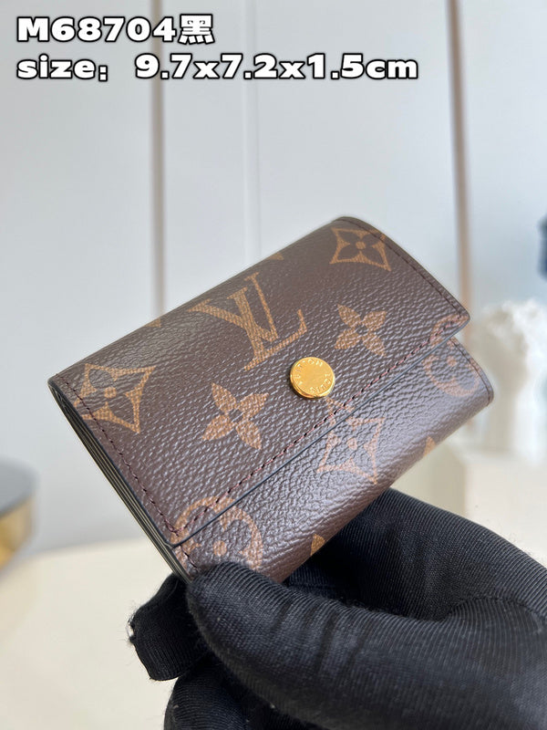 COZY - LOV Wallets - 424