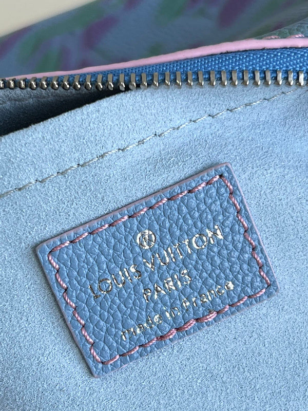 COZY - LV Bags - 1979