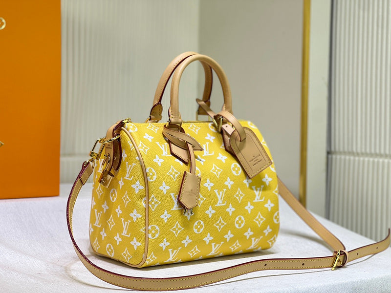 COZY BAGS - GUKI Women Bags - 1400