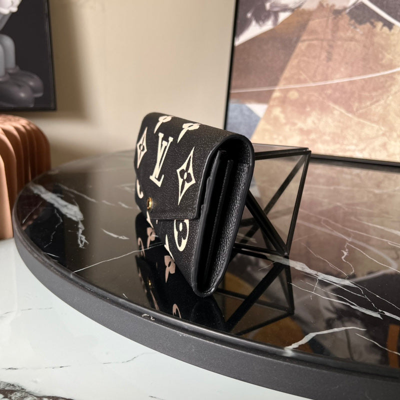 COZY - LOV Wallets - 121