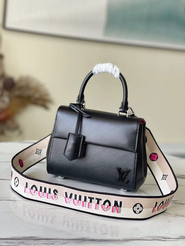 COZY - LOV Lady Bags - 631