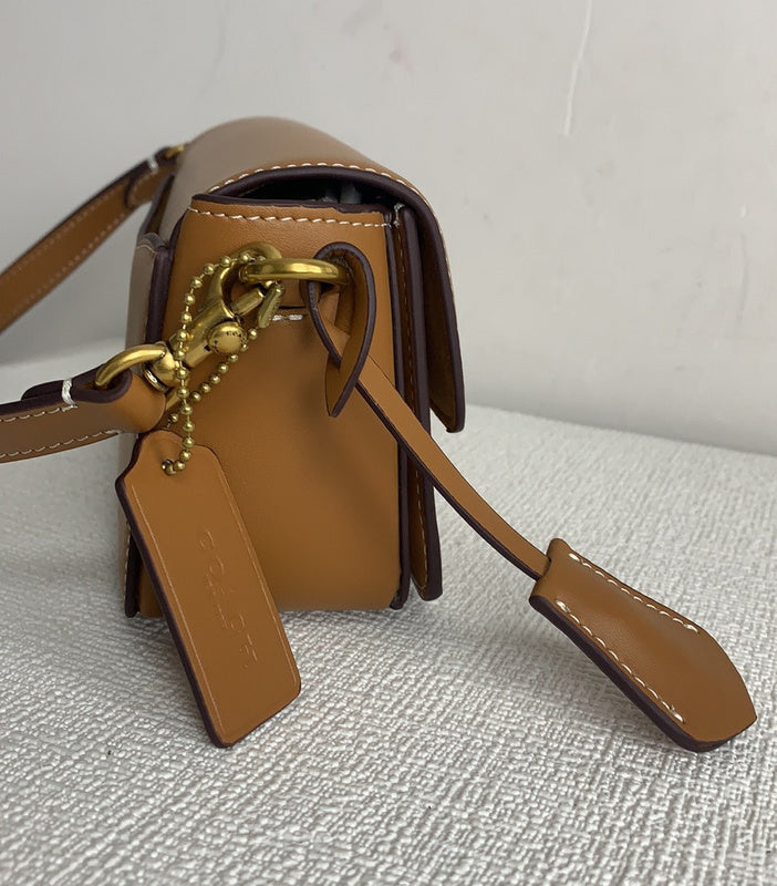 COZY - CAH Bags - 533