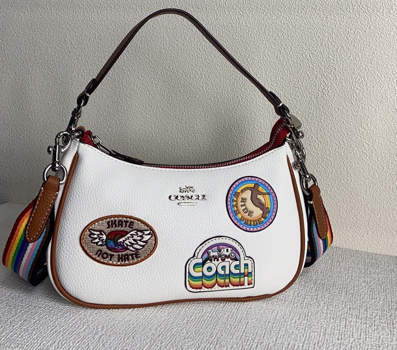 COZY - CAH Bags - 081