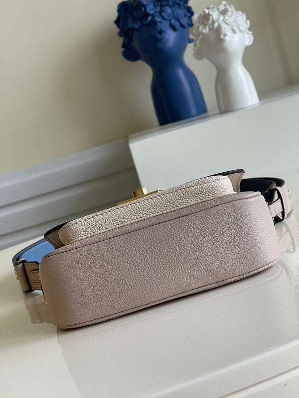 COZY - LV Bags - 934