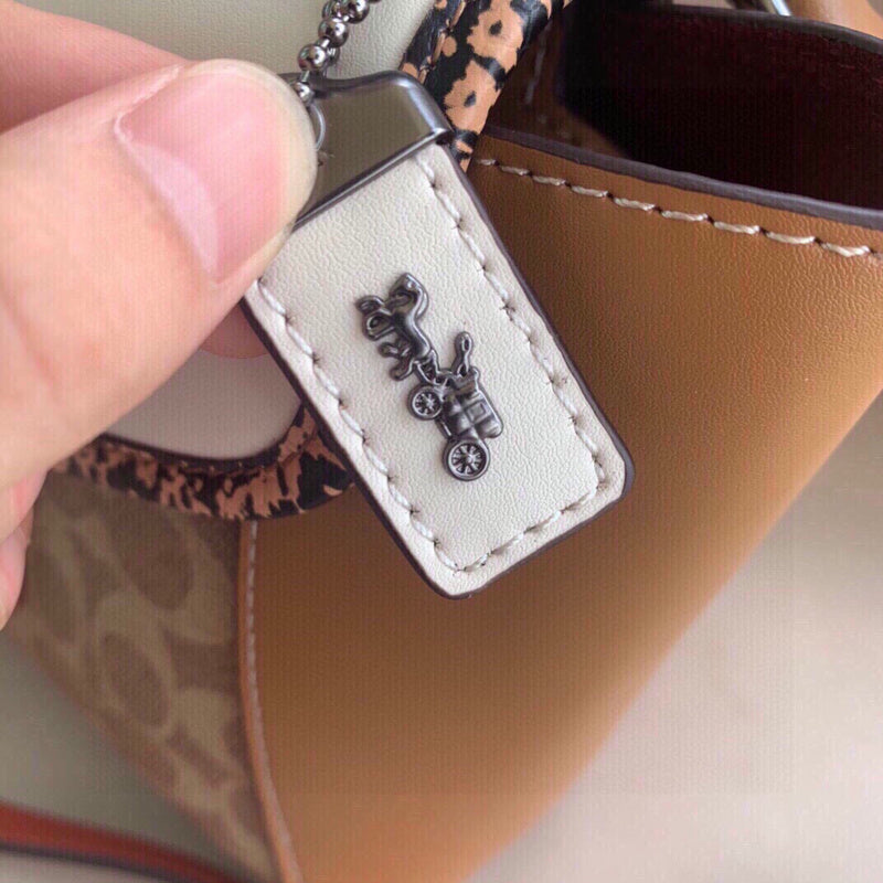 COZY - CAH Bags - 552
