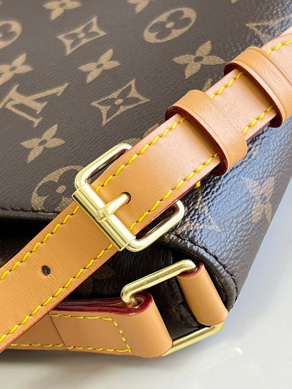 COZY - LV Bags - 1809