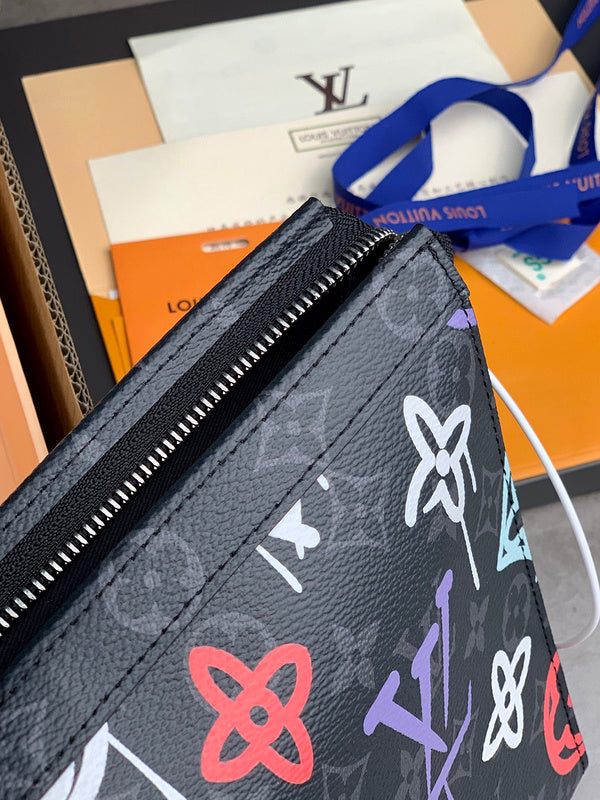 COZY - LOV Wallets - 432
