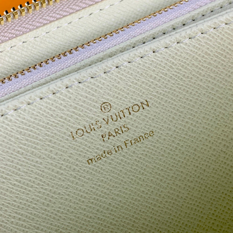 COZY - LOV Wallets - 223