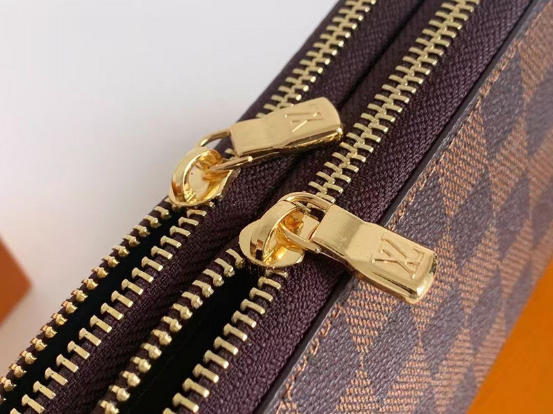 COZY BAGS - LOV Wallets - 724