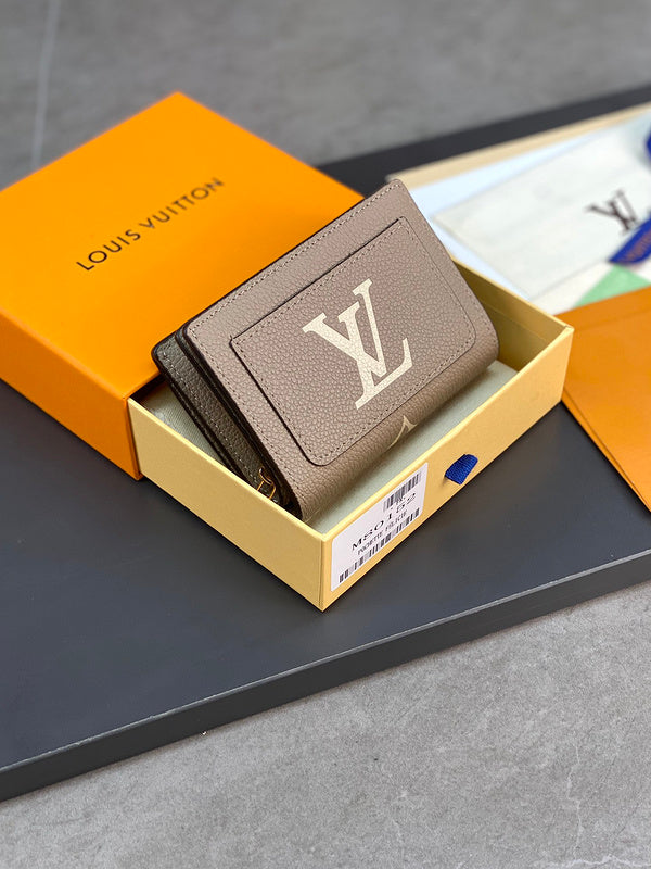 COZY - LOV Wallets - 025